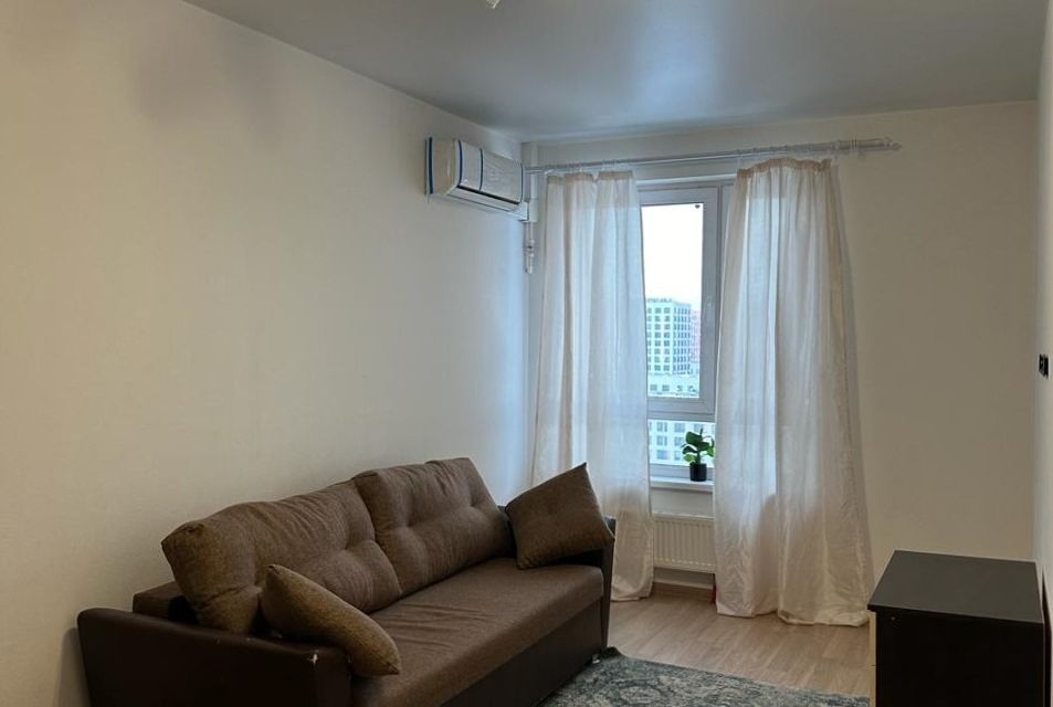 Сдаётся 2-комнатная квартира, 62.8 м²