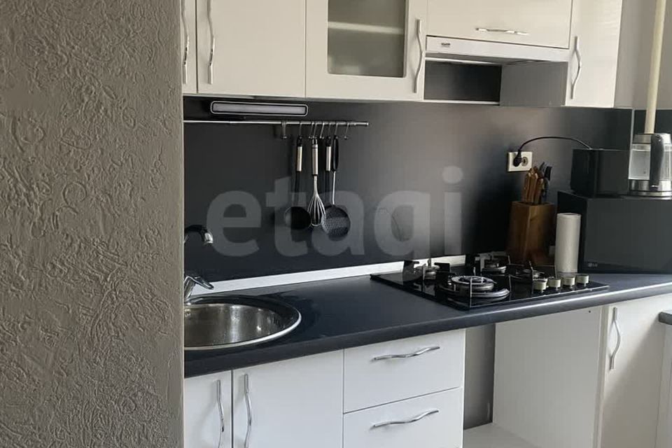 Продаётся 1-комнатная квартира, 28.7 м²