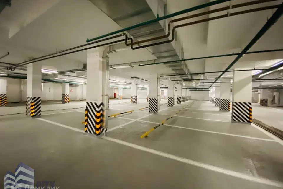 Продаётся машиноместо, 14.77 м²