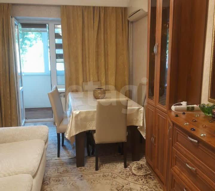 Продаётся 2-комнатная квартира, 43.7 м²