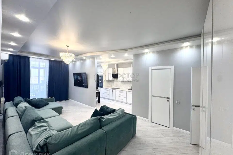 Продаётся 2-комнатная квартира, 65.7 м²
