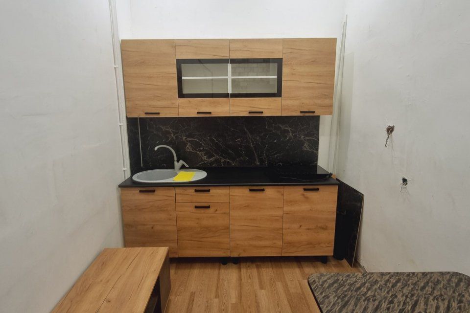 Сдаётся 2-комнатная квартира, 42 м²