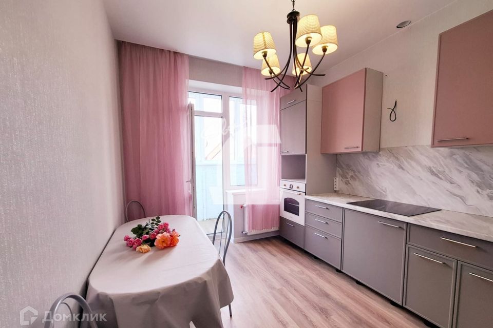 Сдаётся 2-комнатная квартира, 51 м²