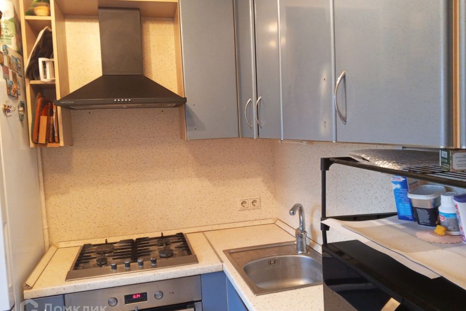 Продаётся 4-комнатная квартира, 69 м²