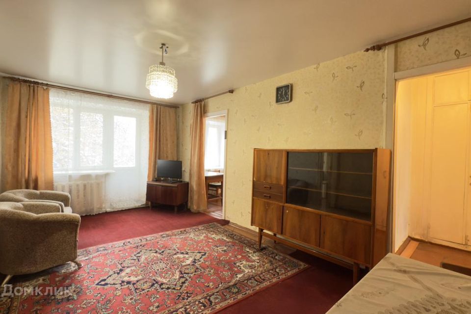 Продаётся 3-комнатная квартира, 57 м²