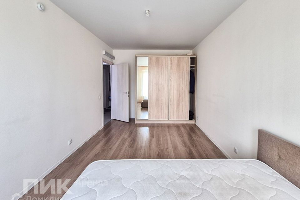 Сдаётся 1-комнатная квартира, 42 м²