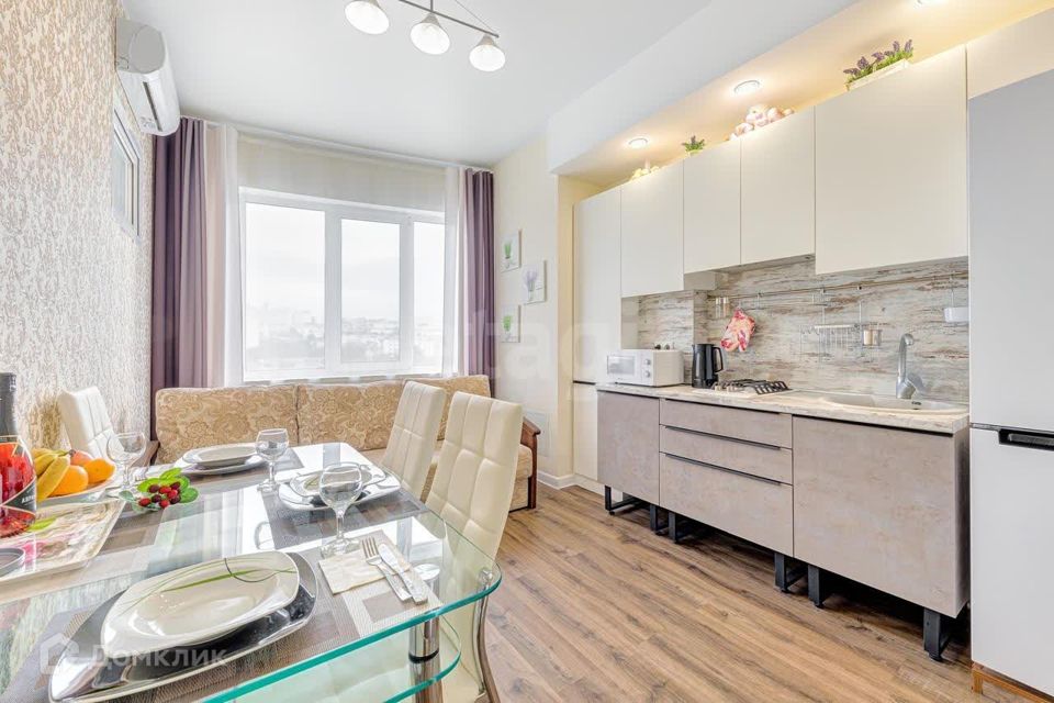 Продаётся 1-комнатная квартира, 41.2 м²