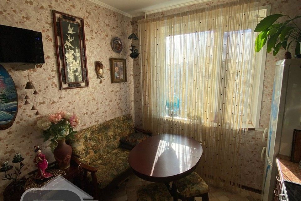 Продаётся 2-комнатная квартира, 54.5 м²