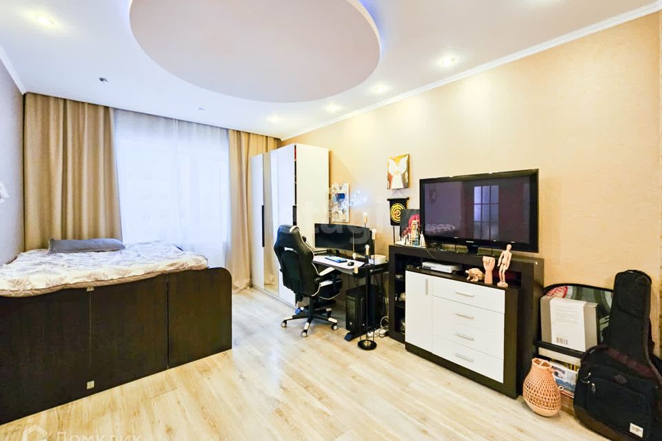 Продаётся 1-комнатная квартира, 47.3 м²