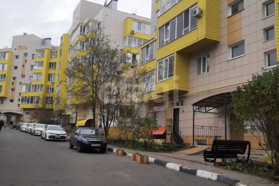 Продаётся 1-комнатная квартира, 38.4 м²