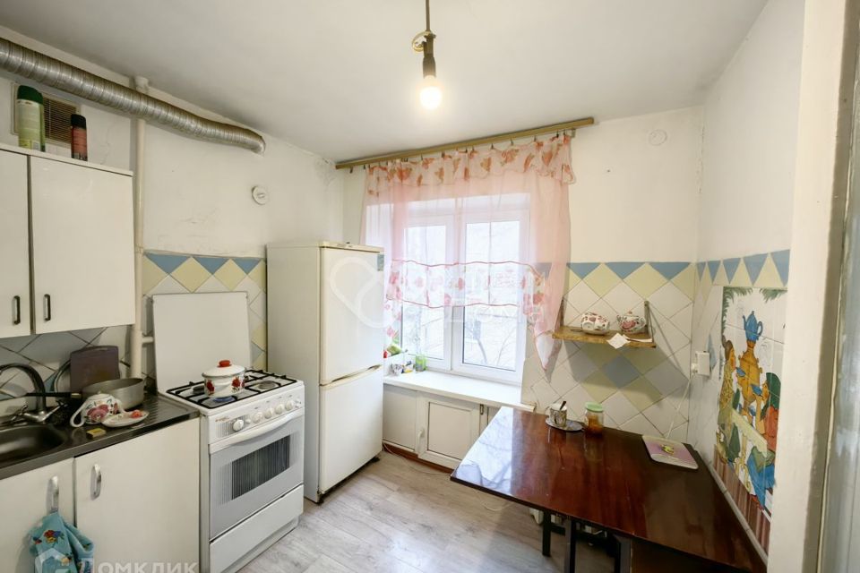 Продаётся 2-комнатная квартира, 42.4 м²