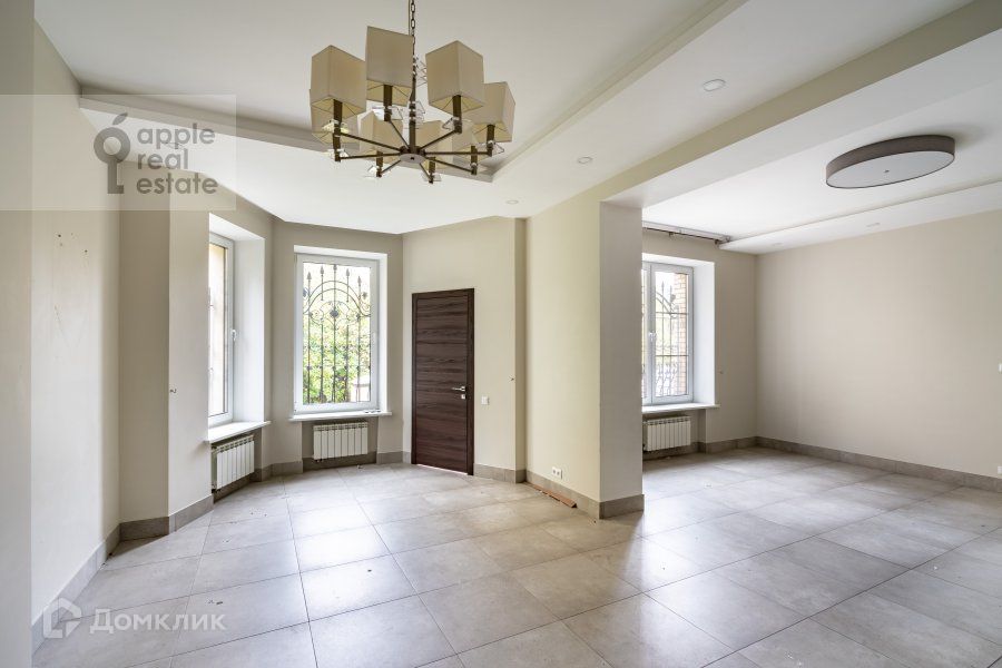 Сдаётся 6-комнатная квартира, 322 м²