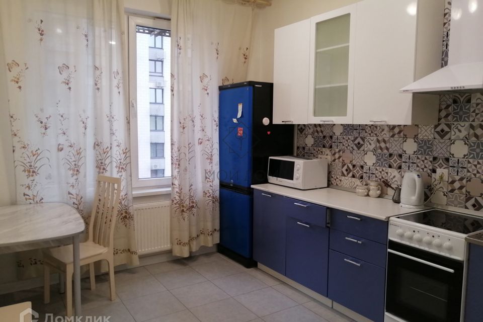 Сдаётся 1-комнатная квартира, 40 м²
