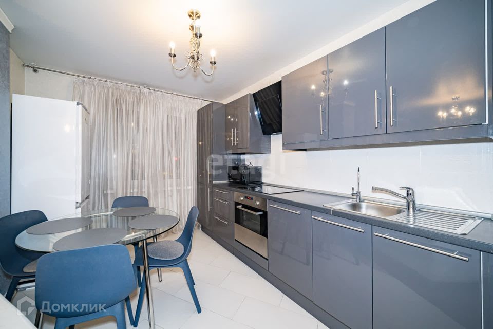 Сдаётся 1-комнатная квартира, 53.3 м²