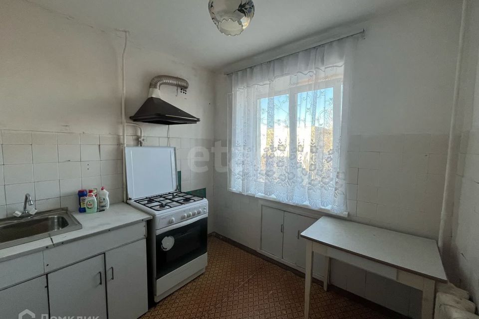 Продаётся 3-комнатная квартира, 59.3 м²