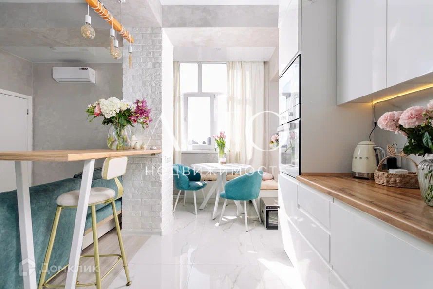 Продаётся 3-комнатная квартира, 70 м²