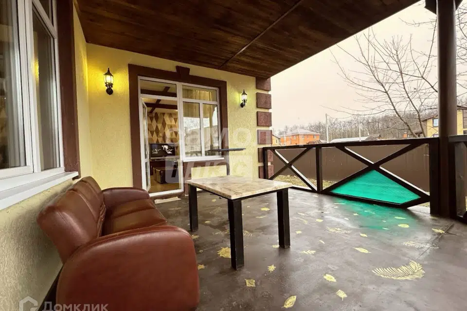 Продаётся 2-этажный дом, 241.3 м²