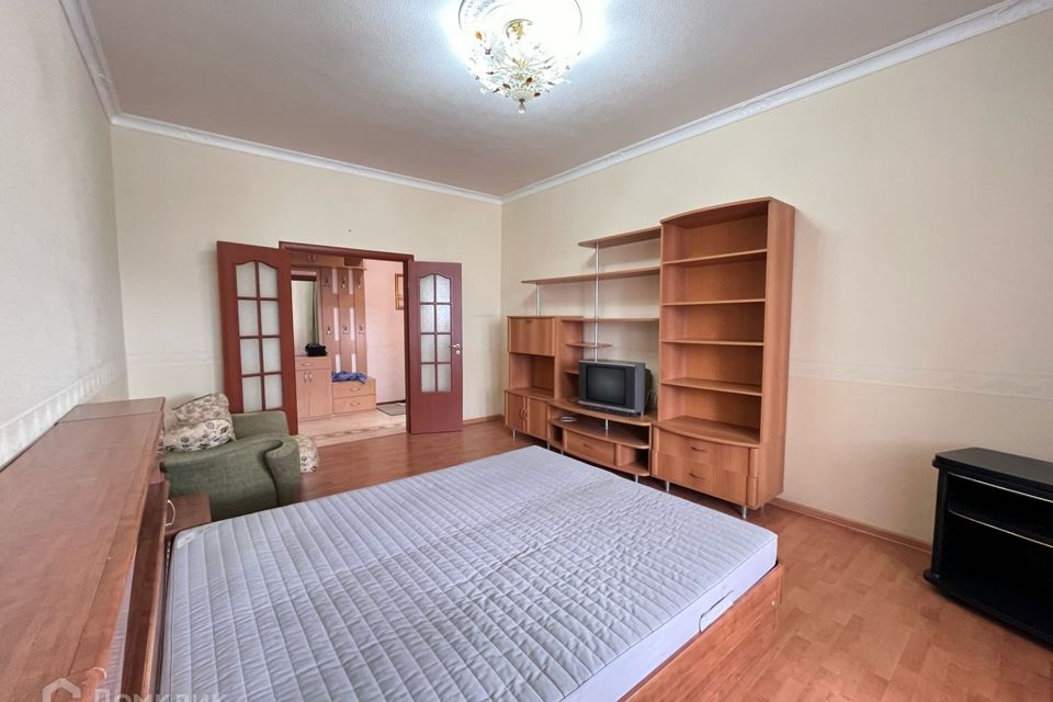 Продаётся 2-комнатная квартира, 79 м²
