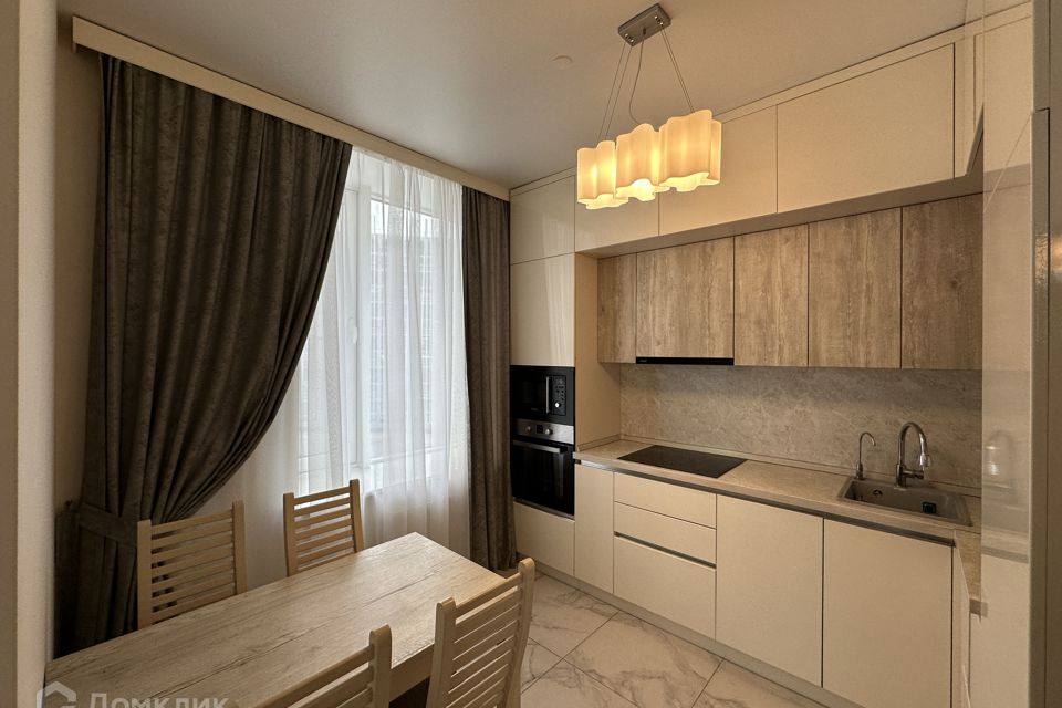 Продаётся 2-комнатная квартира, 50.7 м²