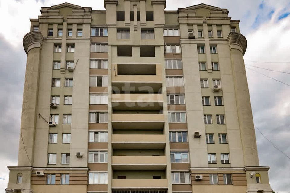 Продаётся 2-комнатная квартира, 87.8 м²