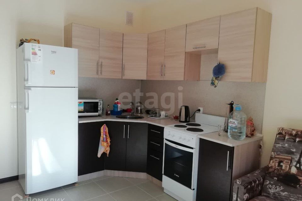 Продаётся 1-комнатная квартира, 47.7 м²