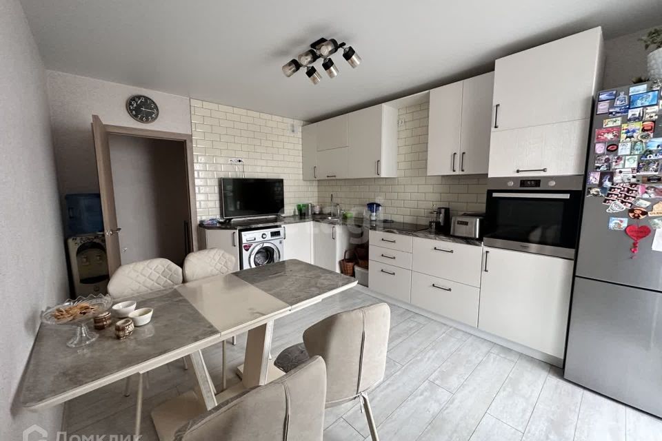 Продаётся 3-комнатная квартира, 84 м²