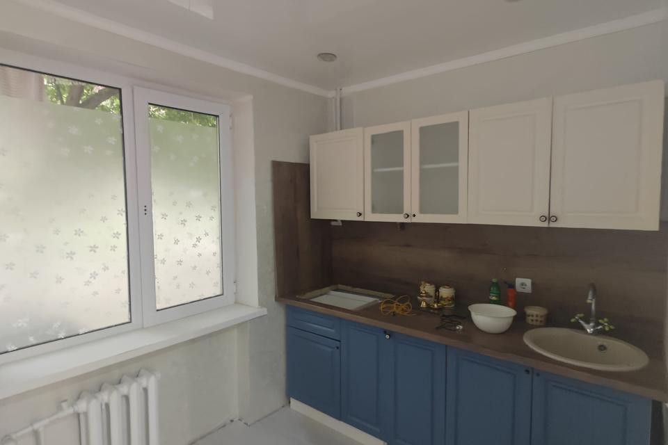 Продаётся 3-комнатная квартира, 60.5 м²