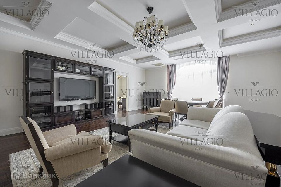 Продаётся 2-комнатная квартира, 165.4 м²