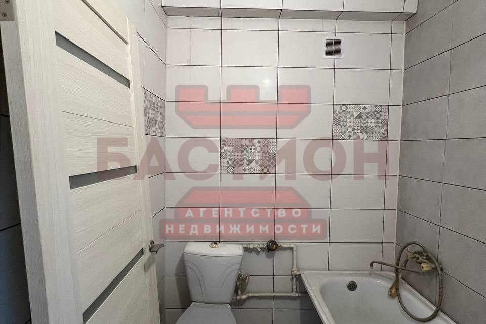 Продаётся 1-комнатная квартира, 32 м²