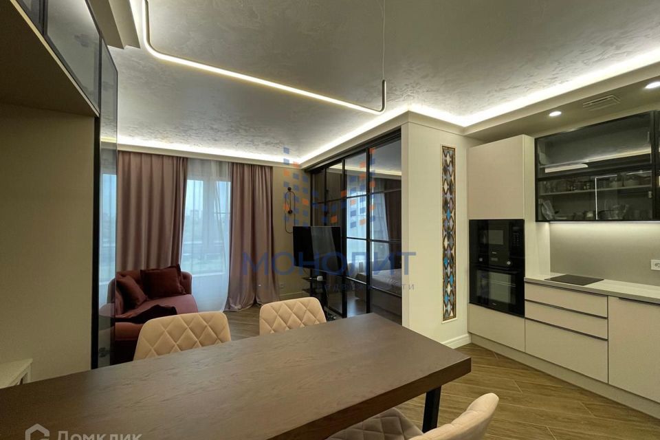 Продаётся 1-комнатная квартира, 43 м²