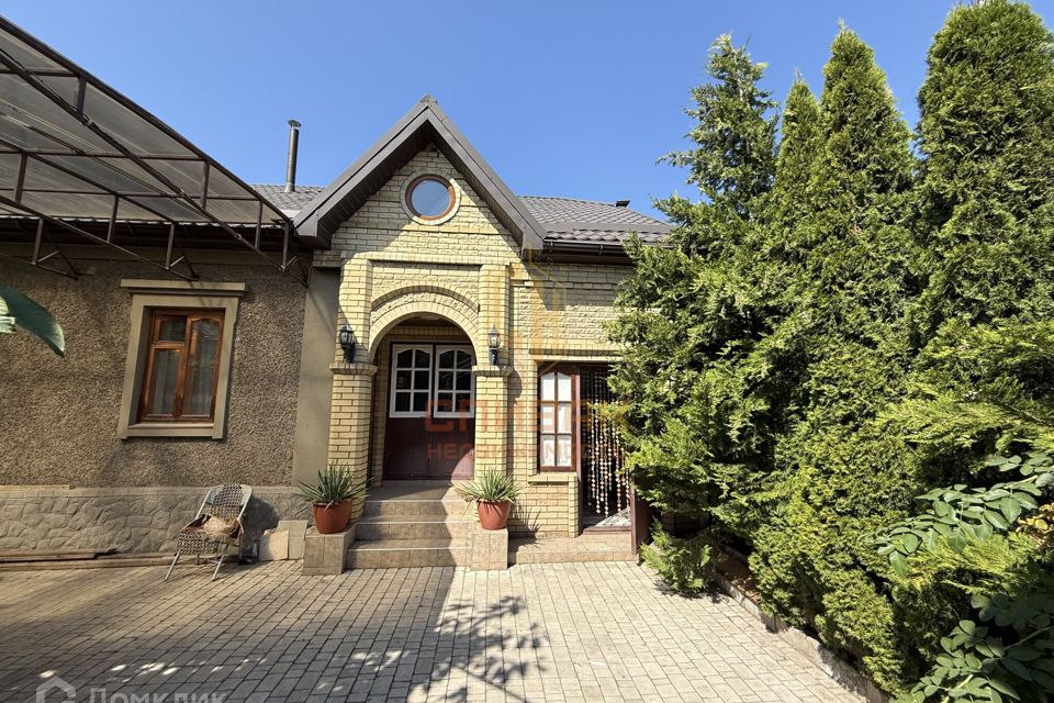 Продаётся 2-этажный дом, 204.3 м²