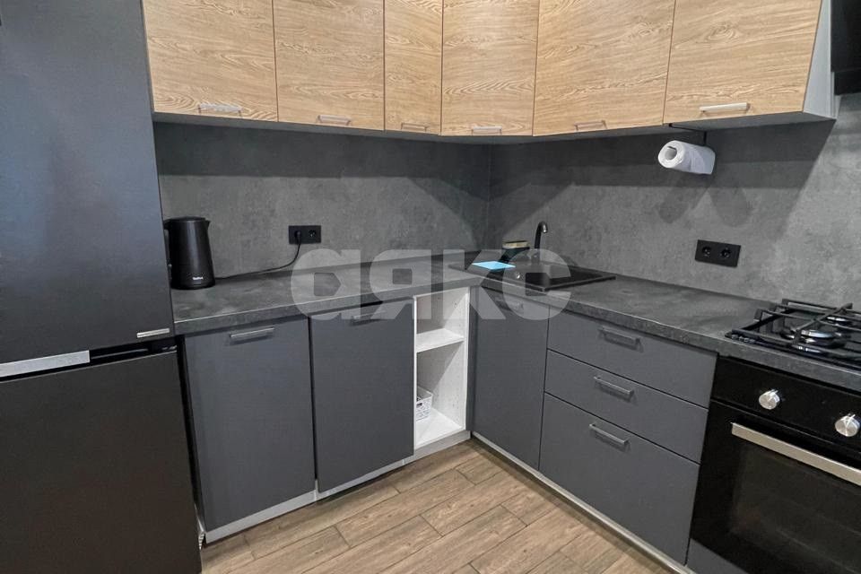 Продаётся 3-комнатная квартира, 70 м²