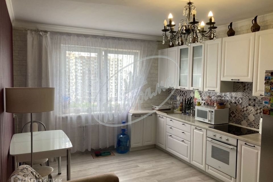 Продаётся 2-комнатная квартира, 69 м²
