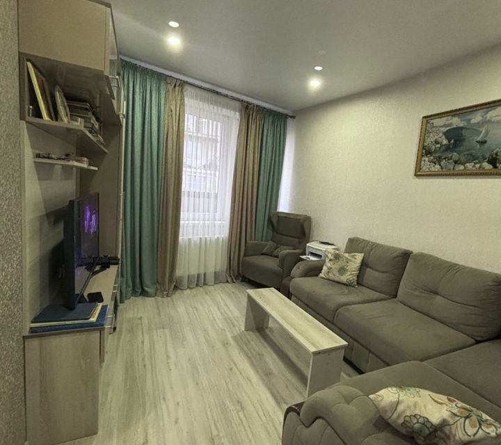 Продаётся 2-комнатная квартира, 42 м²