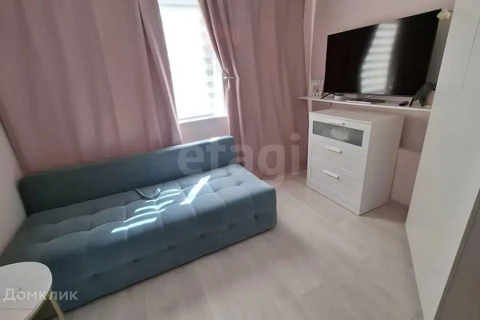 Продаётся 1-комнатная квартира, 37.5 м²