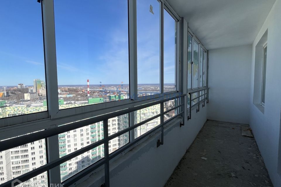 Продаётся 2-комнатная квартира, 92.8 м²