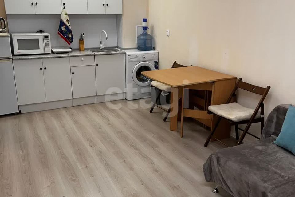 Продаётся 1-комнатная квартира, 30.7 м²