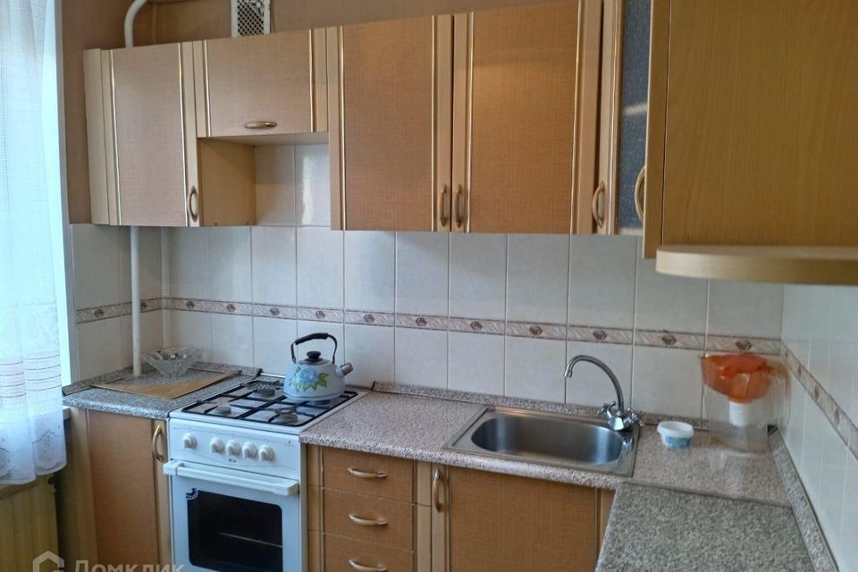 Сдаётся 3-комнатная квартира, 58 м²