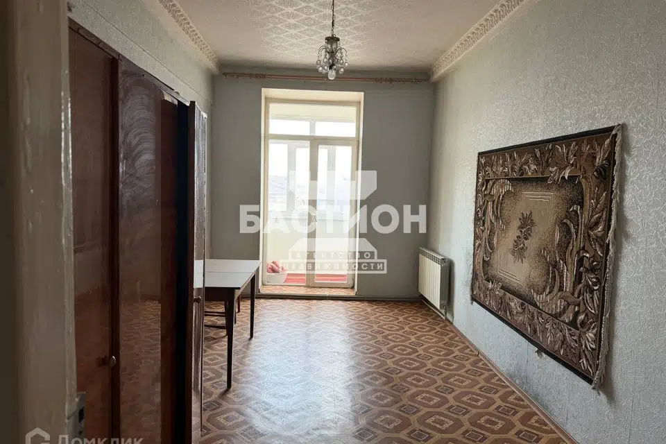 Продаётся 3-комнатная квартира, 82.5 м²