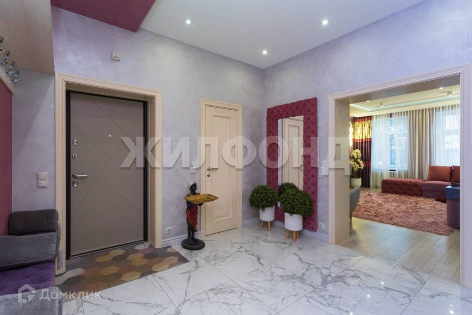 Продаётся 3-комнатная квартира, 103.1 м²