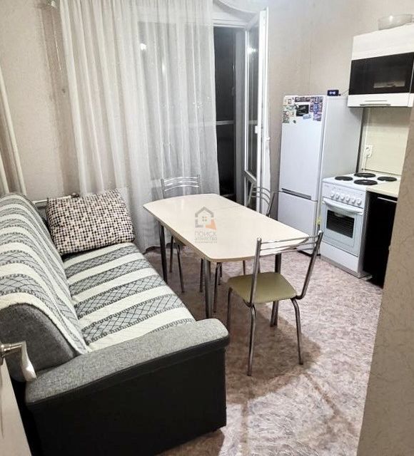 Сдаётся 1-комнатная квартира, 38 м²
