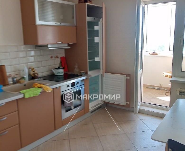 Сдаётся 1-комнатная квартира, 42 м²