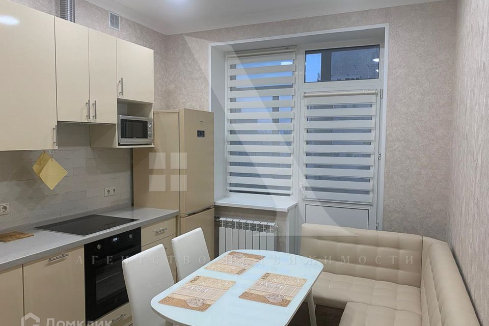 Сдаётся 1-комнатная квартира, 48 м²