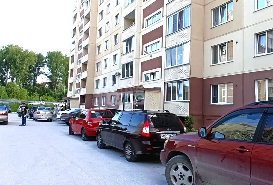 Продаётся 1-комнатная квартира, 37.2 м²