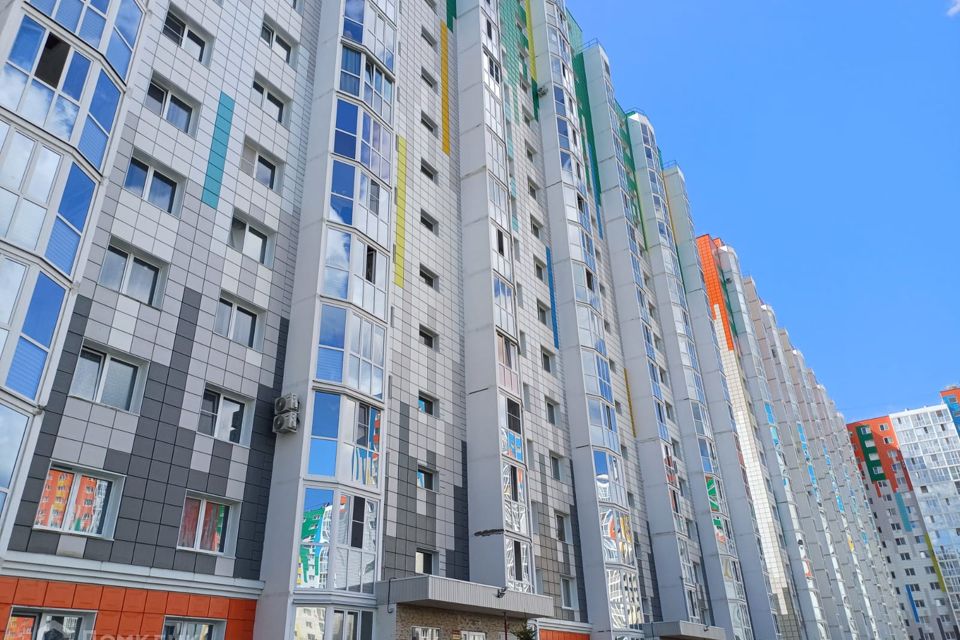 Продаётся 1-комнатная квартира, 43 м²