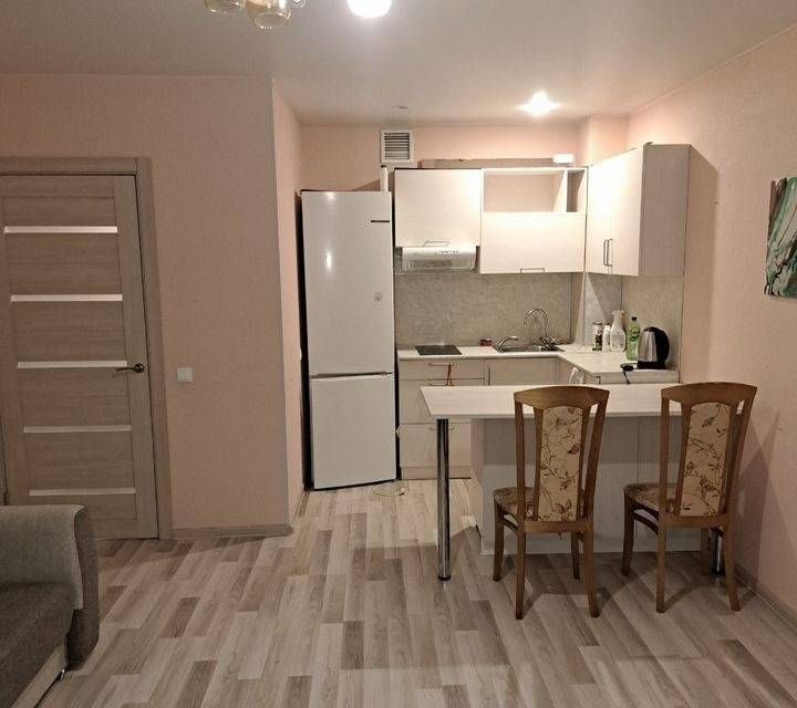Сдаётся 1-комнатная квартира, 40 м²
