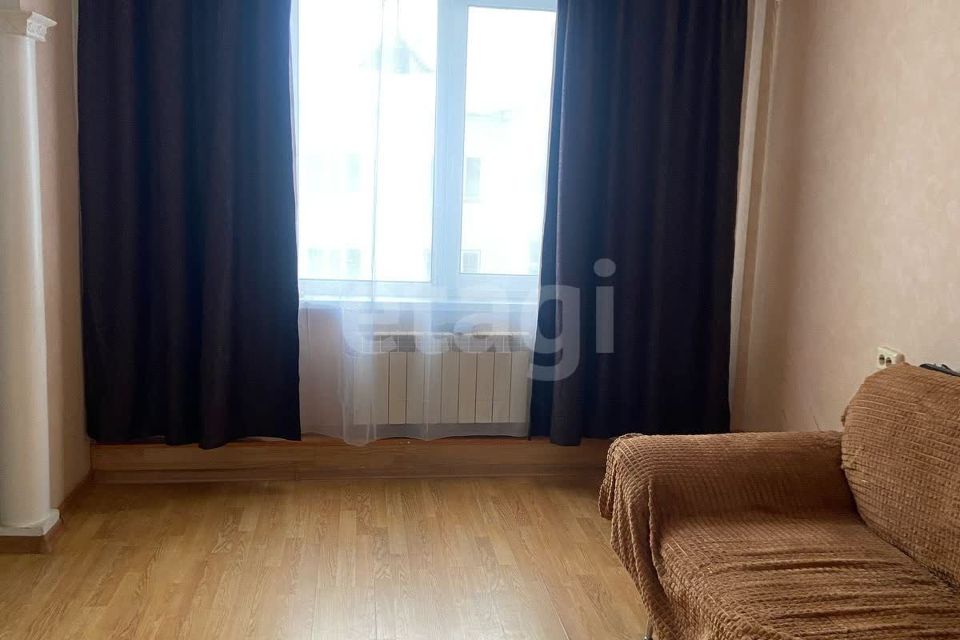 Продаётся 1-комнатная квартира, 32 м²