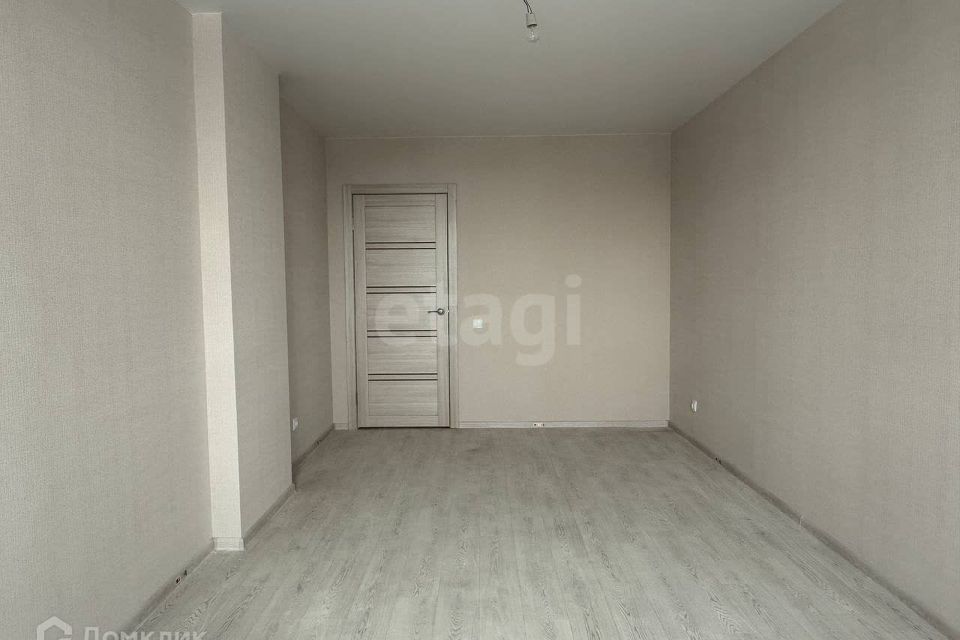 Продаётся 1-комнатная квартира, 39.3 м²