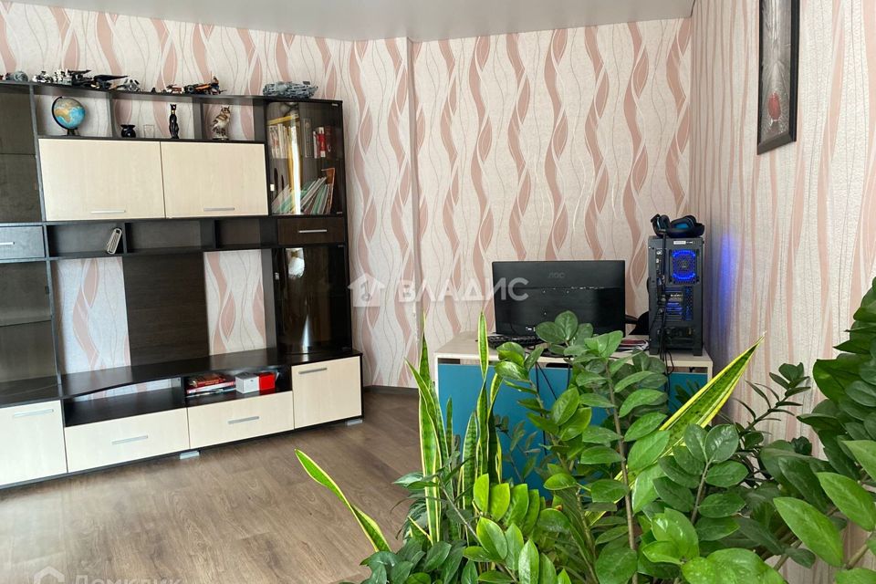 Продаётся 1-комнатная квартира, 40.8 м²
