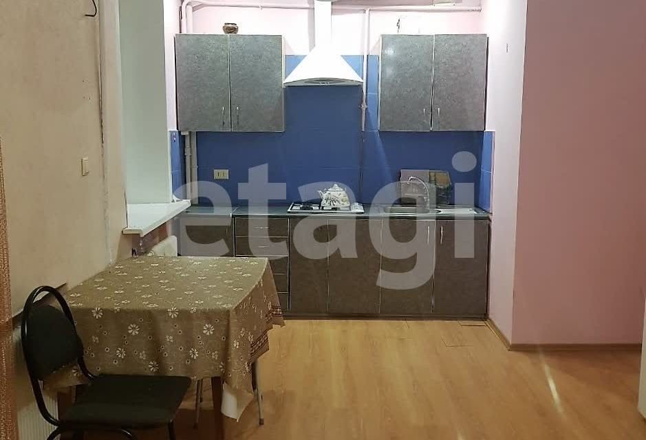 Продаётся 2-комнатная квартира, 48.8 м²